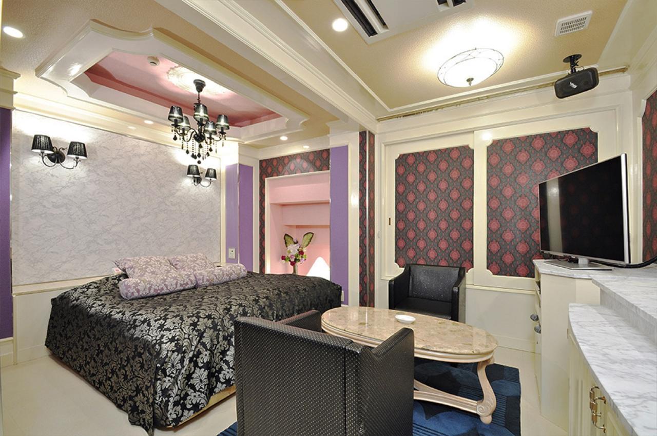 Hotel Roselips Tsuruhashi (Adults Only) Осака Екстер'єр фото