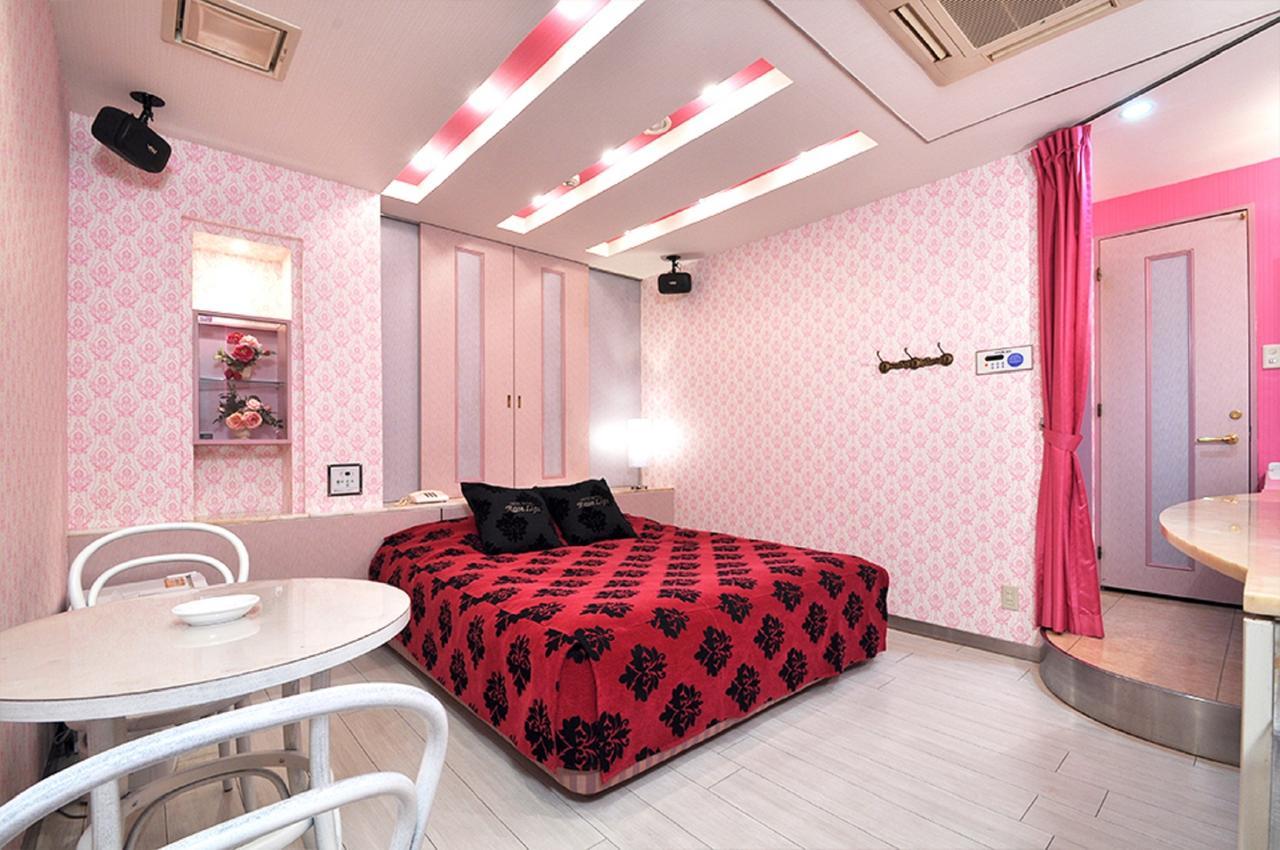 Hotel Roselips Tsuruhashi (Adults Only) Осака Екстер'єр фото